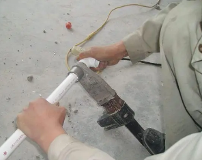 德清漏水维修电话